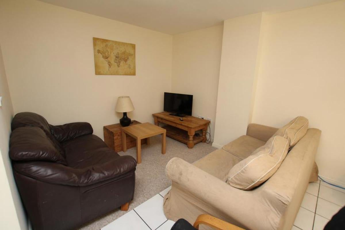 House Wright Way in Stoke Gifford
