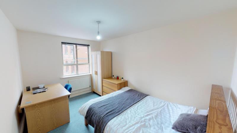 Flat Russell Street in Nottingham