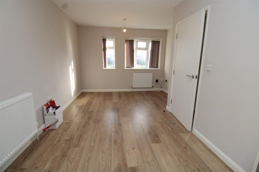 Flat Coneygree Road in Peterborough
