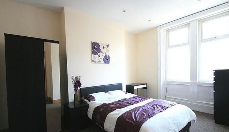 Flat Stanton Street in Newcastle upon Tyne