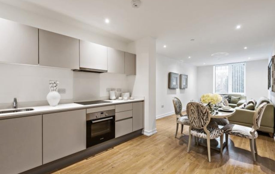 Flat Bond Way in Bracknell