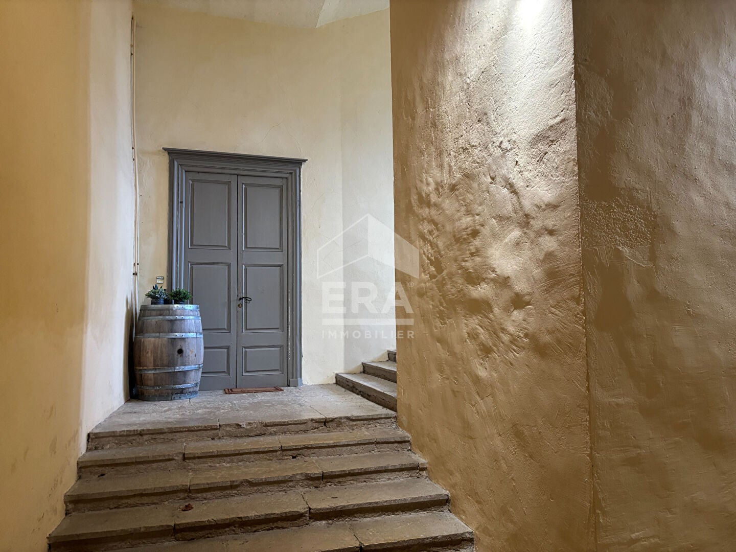 Flat Rue Louise de Savoie in Pont-d'Ain