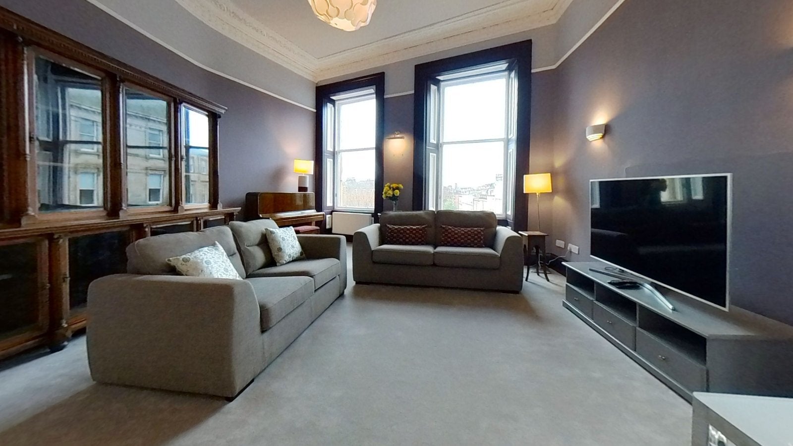 Flat Lynedoch Street in Greenock