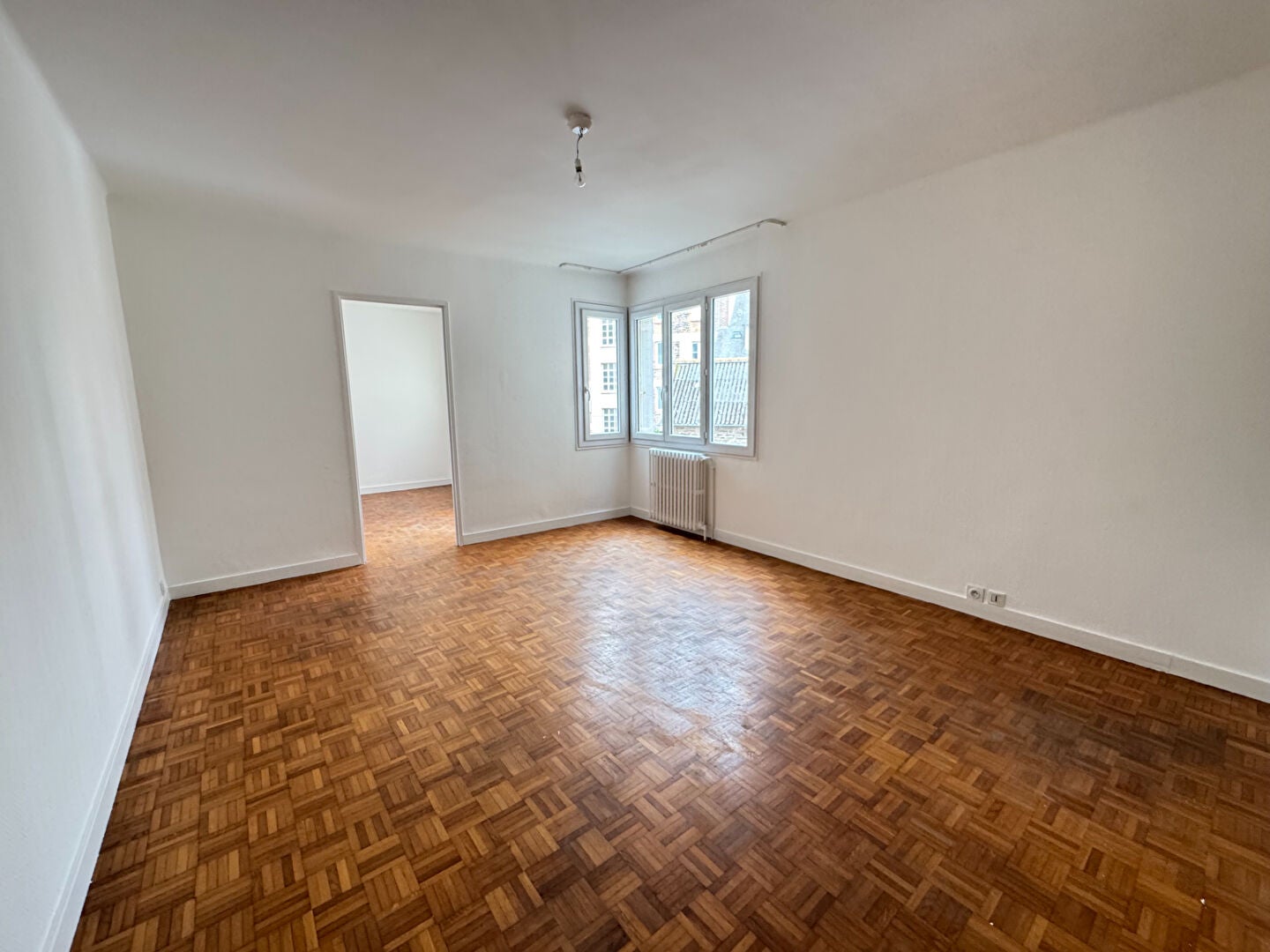 Flat Rue d'Antrain in Rennes