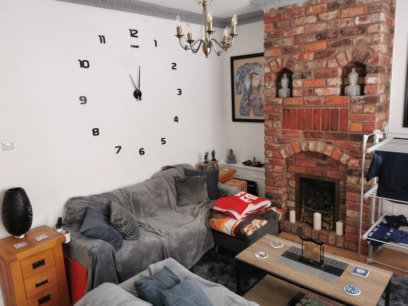 Room Firwood Avenue in Trafford