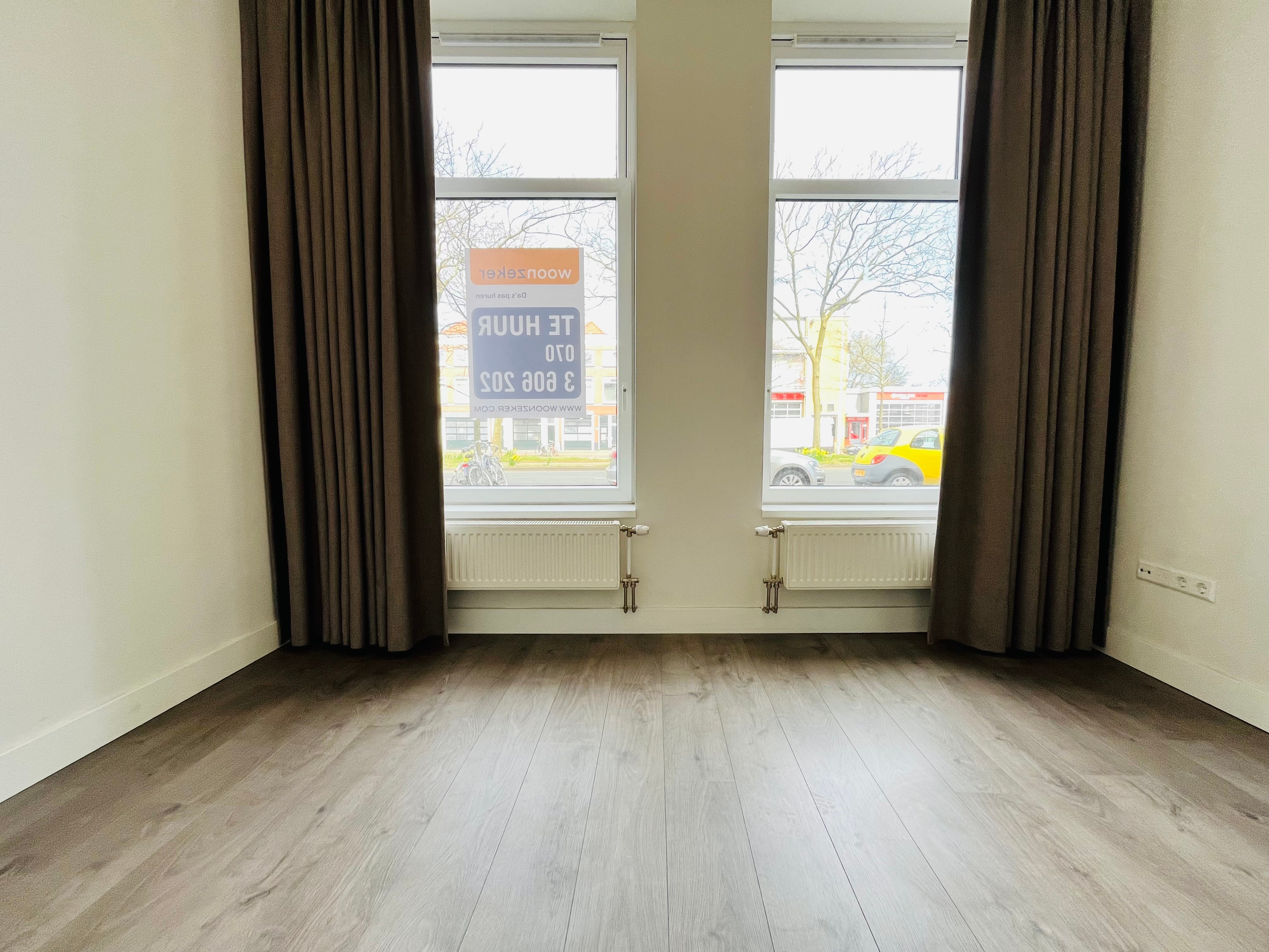 Studio te huur: Loosduinsekade 136, 'S-Gravenhage