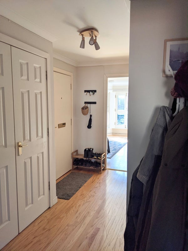 Room Apsley Street in Glasgow