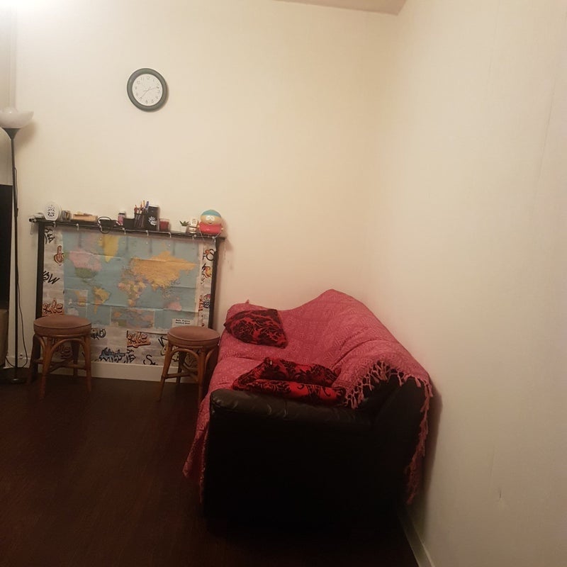 Room Chandler Street in Greater London