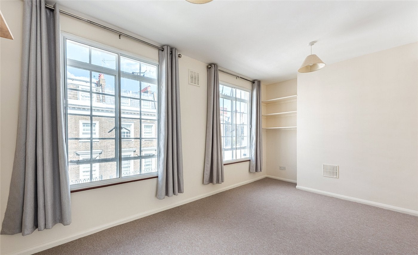 Flat Tachbrook Street in City of Westminster