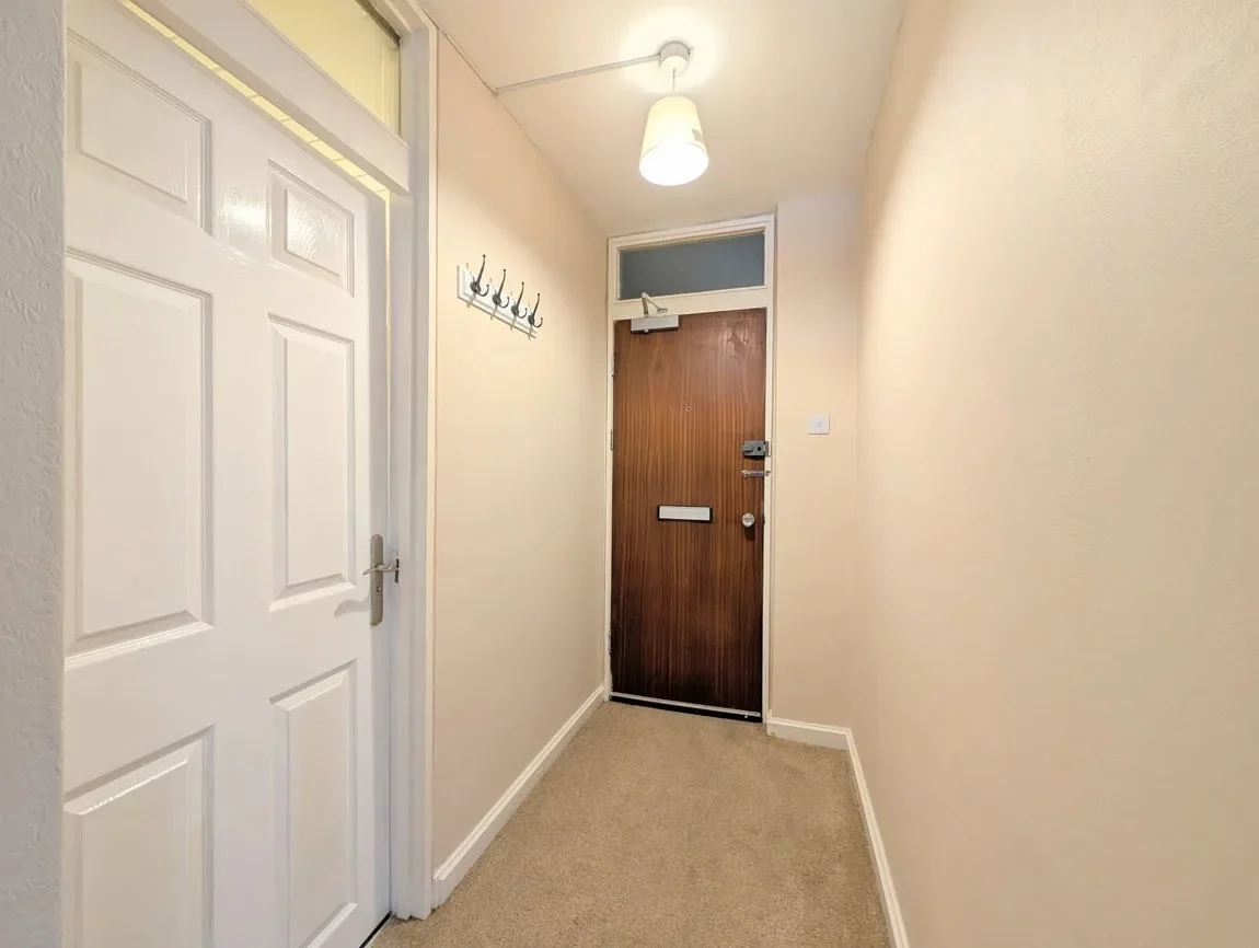 Flat Sandown Road in Thornton-Cleveleys