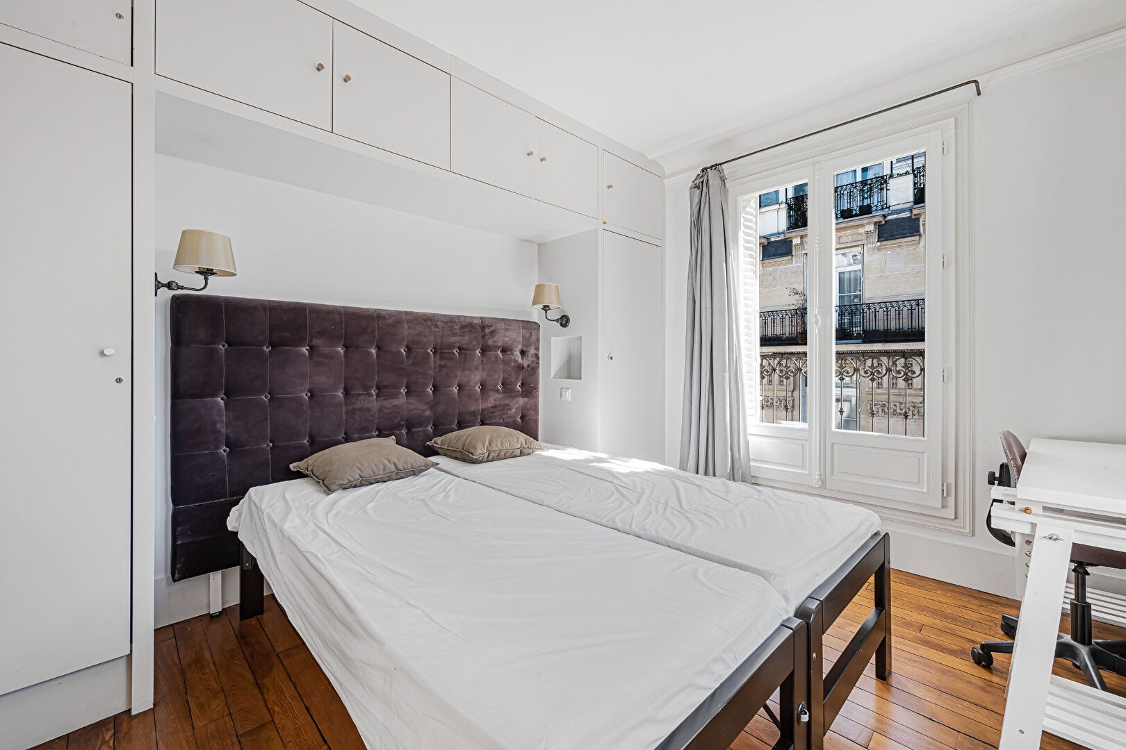 Flat Rue Pergolèse in Paris