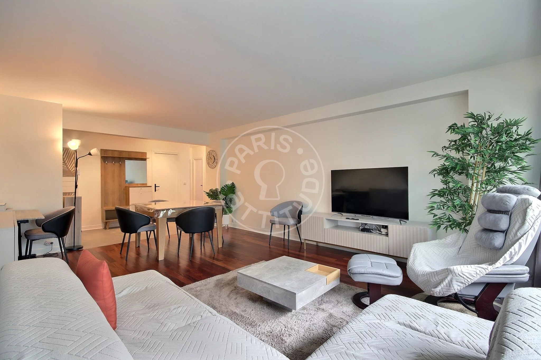 Appartement Rue Beccaria à Paris
