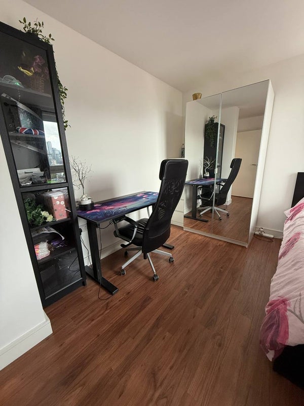 Flat Naomi Street in Greater London