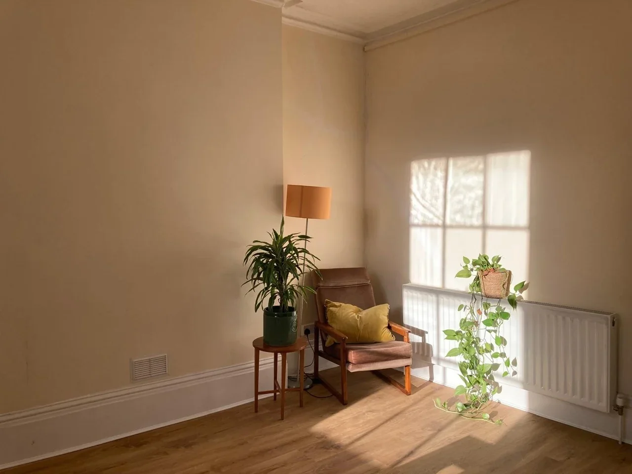Flat Parkhill Road in Greater London