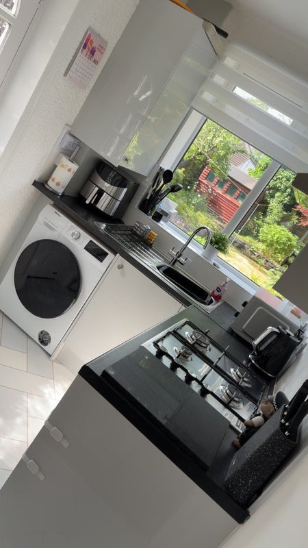 Room Ash Walk in Middleton