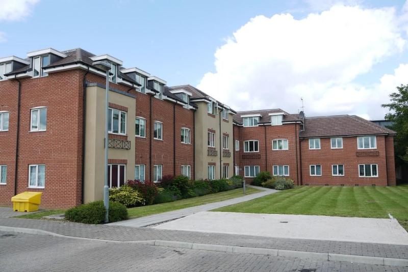 Flat Dudley Place in Borough of Spelthorne