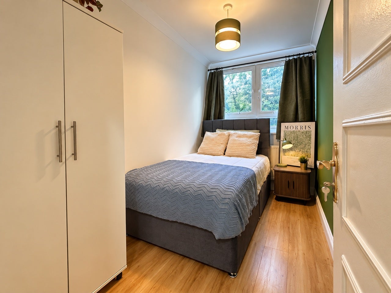 Room Carlton Vale in City of Westminster