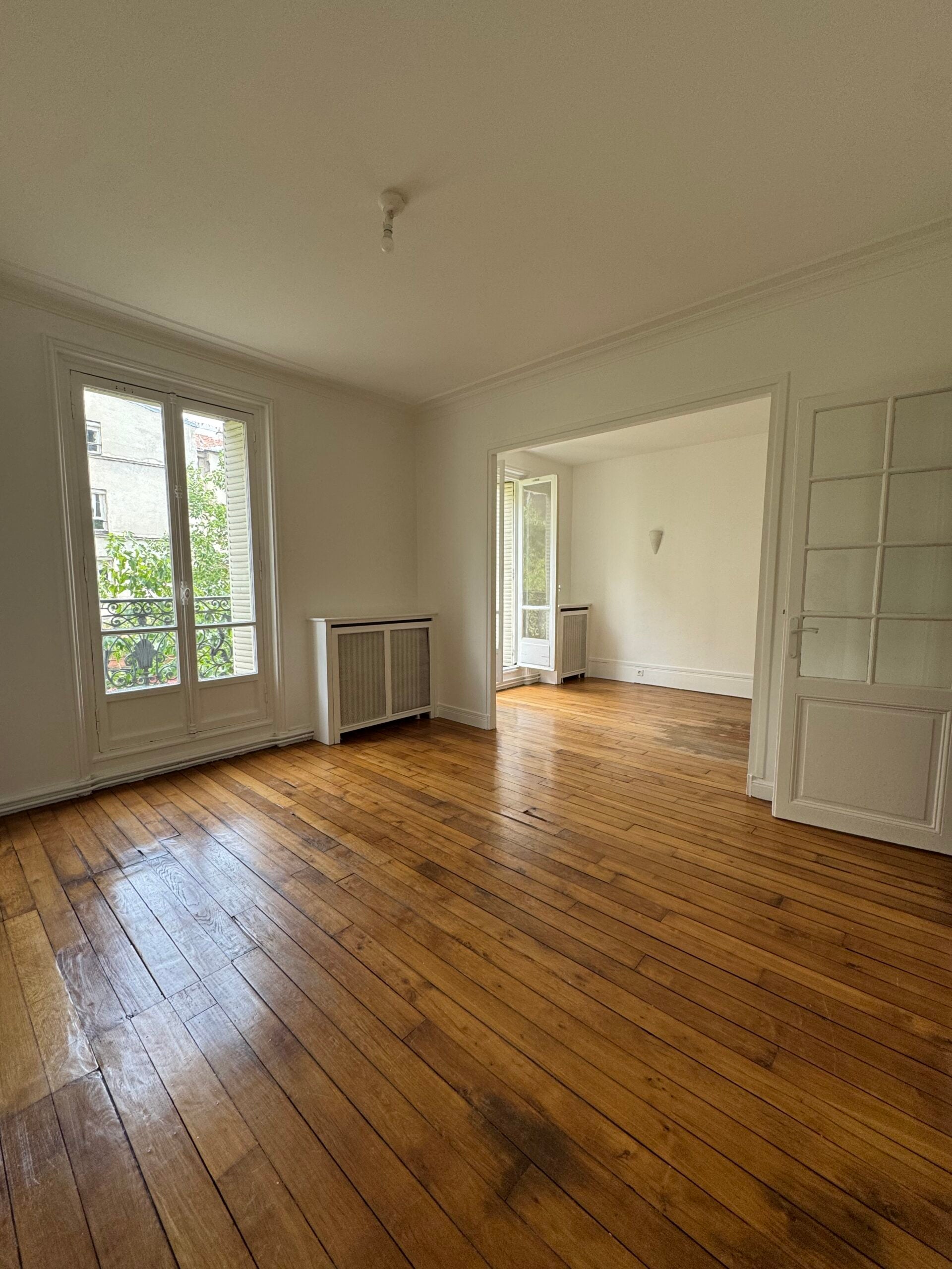 Flat Avenue Parmentier in Paris