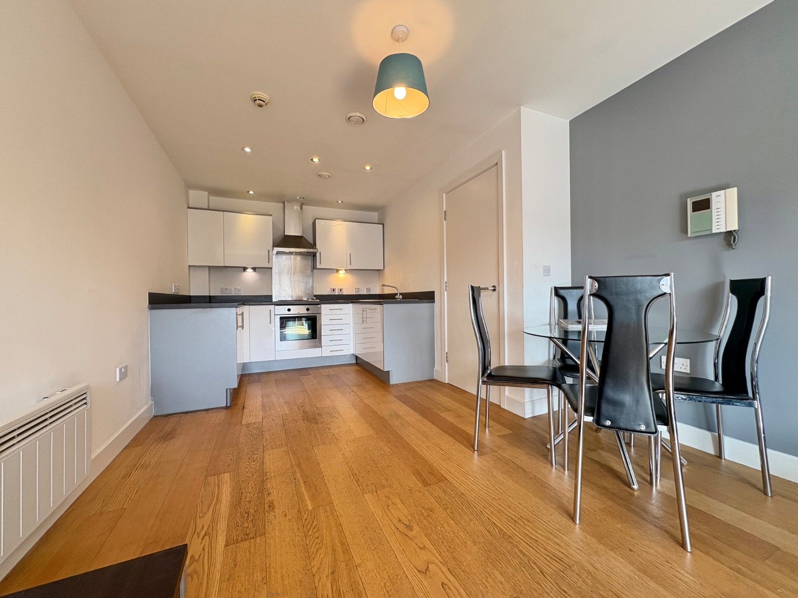 Flat Gordon View in Leeds