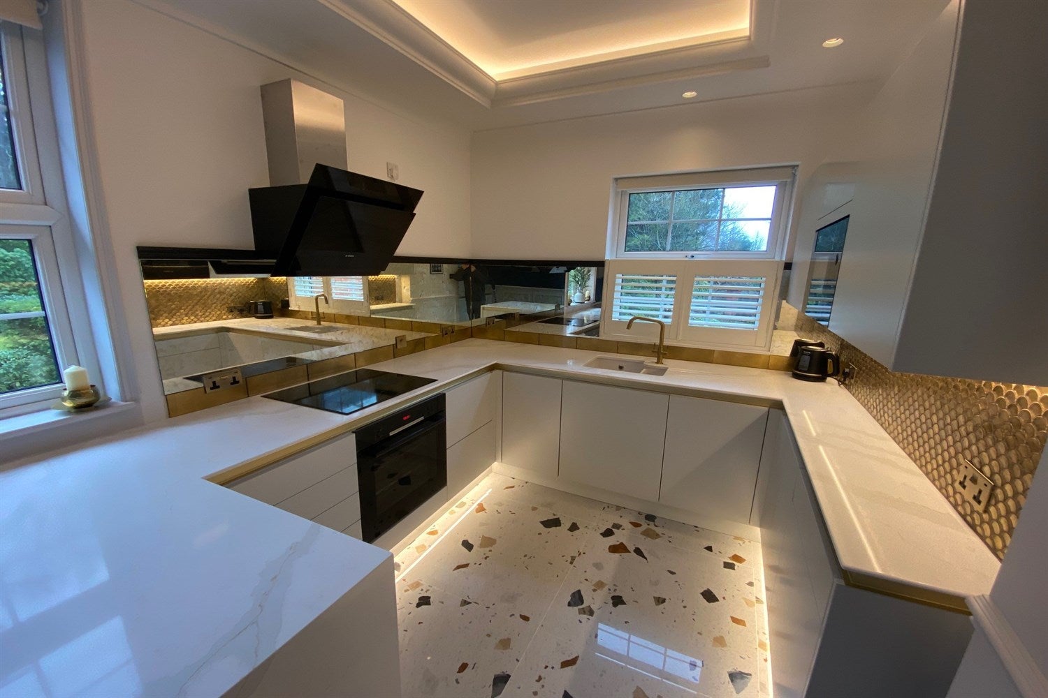 Flat Grayswood Road in Waverley