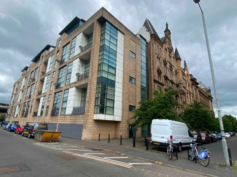 Flat Carnoustie Street in Glasgow