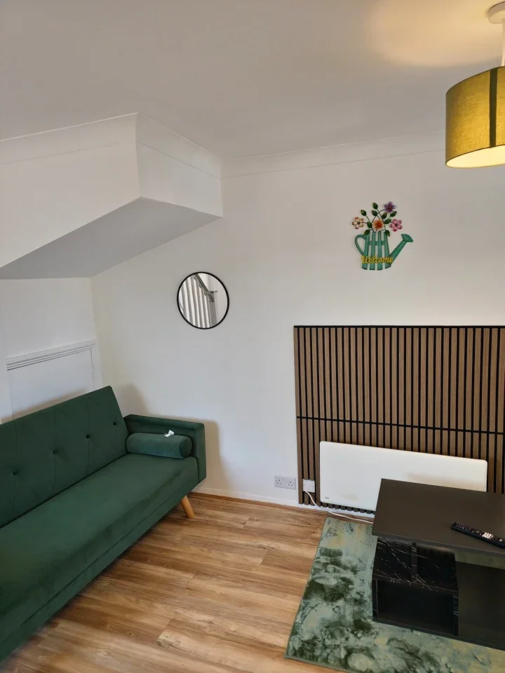 House Benjamin Court in Greater London