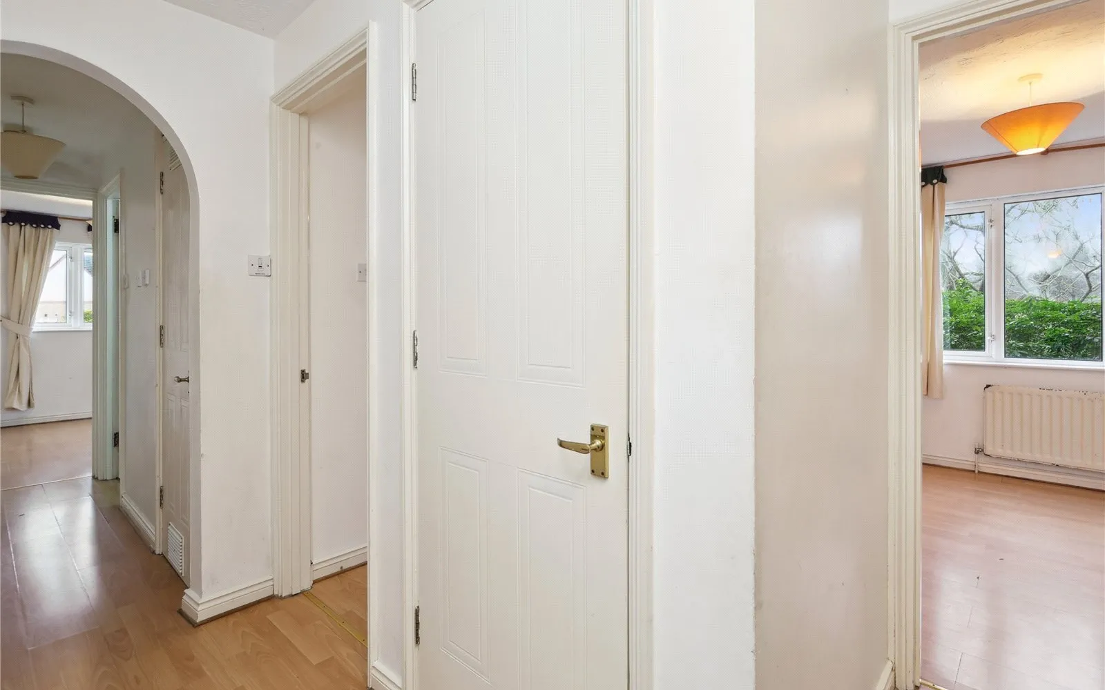 Flat Eyston Drive in Elmbridge