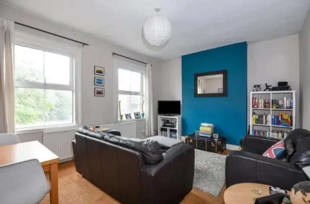 Flat Rockbourne Road in Greater London
