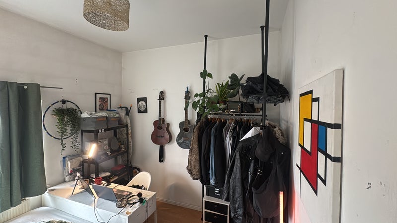 Room Canning Road in Greater London