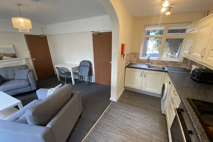 House Abbey Lodge in Nottingham