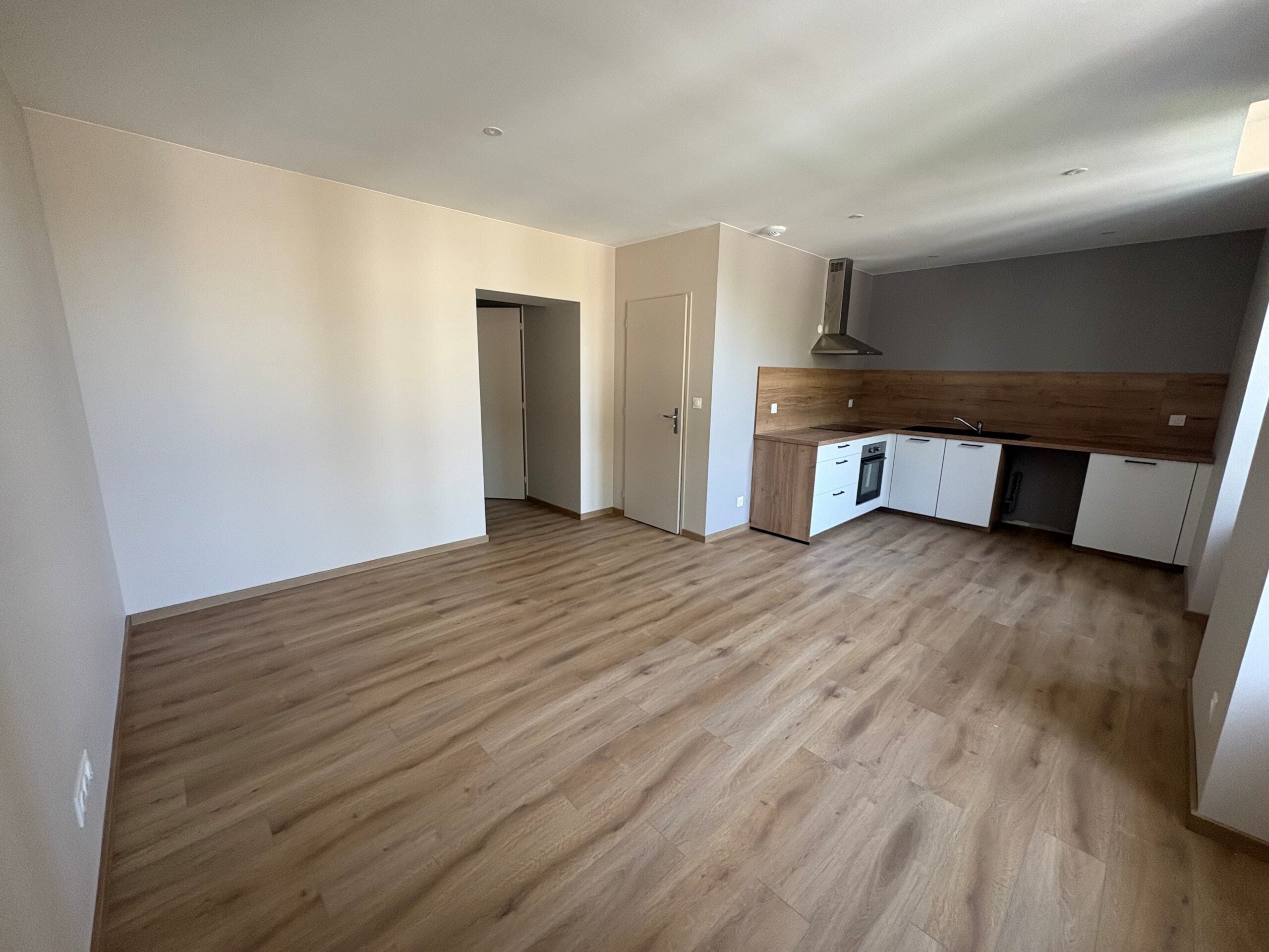 Appartement Rue de l'Abbé Delorme à Veauche