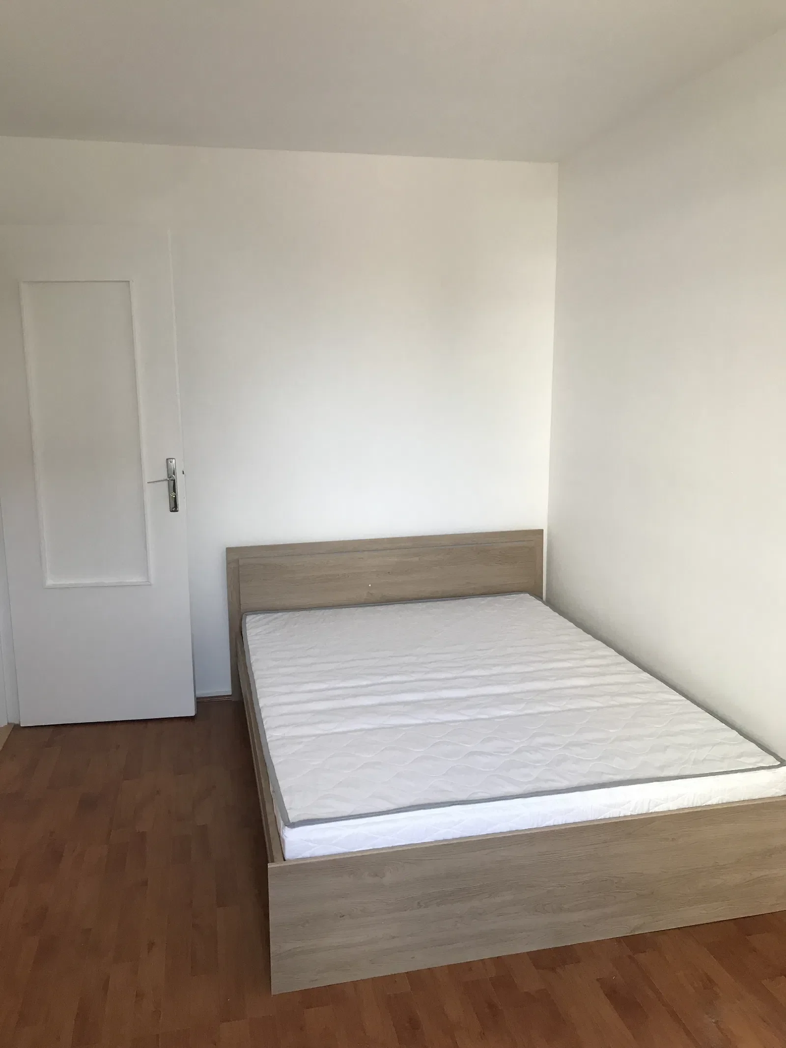 Room Grand Allée du Champy in Noisy-le-Grand