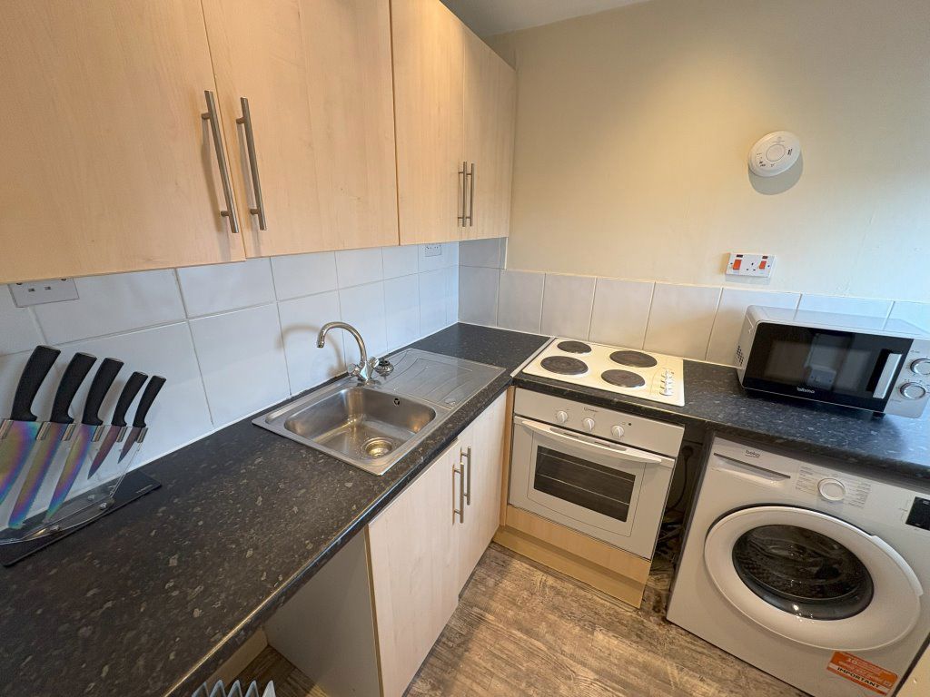 Flat Strathmartine Road in Dundee