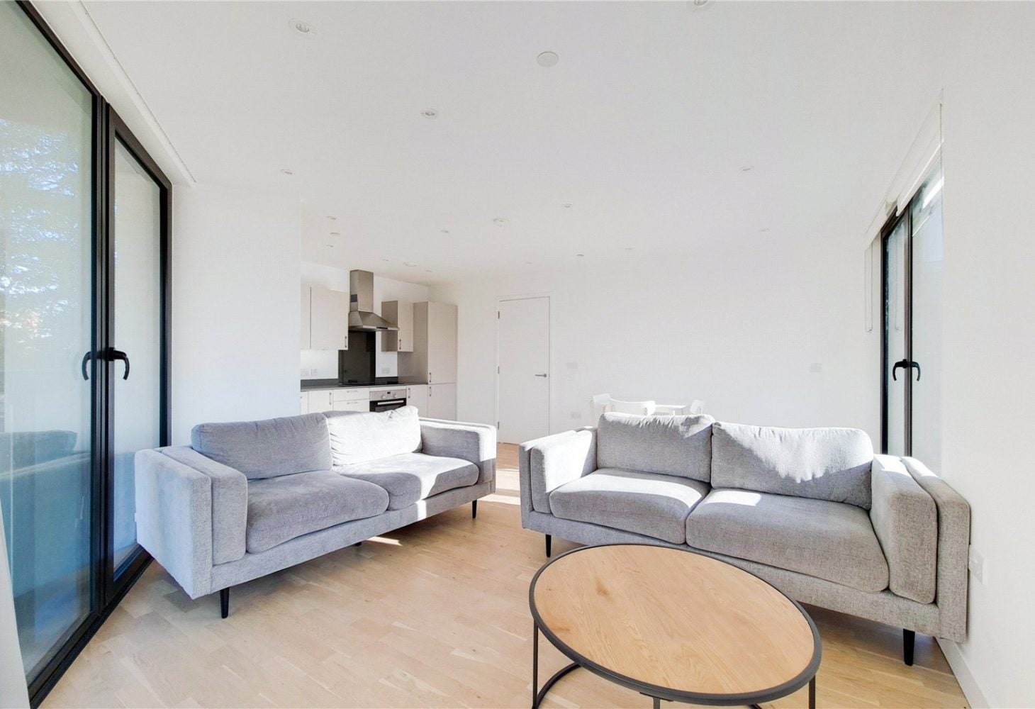 Flat Nichols Court in Chelmsford