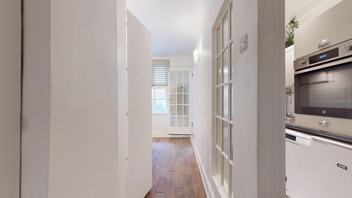 Flat Martlett Court in City of Westminster