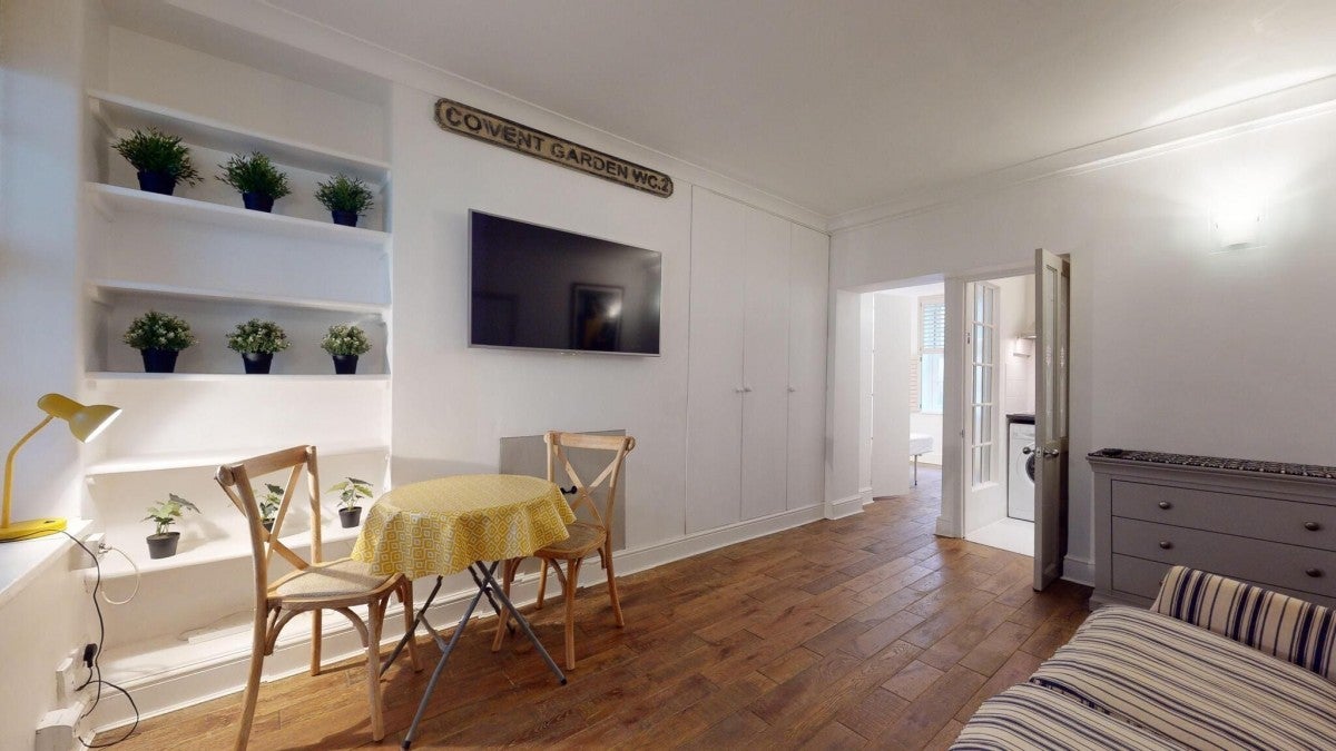Flat Martlett Court in City of Westminster
