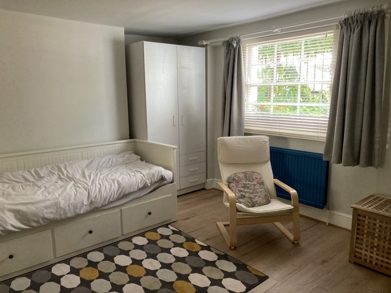 Room Stratford Villas in Greater London
