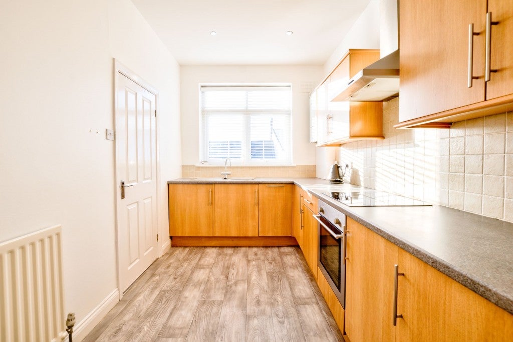 Flat Lansdowne Place in Newcastle upon Tyne