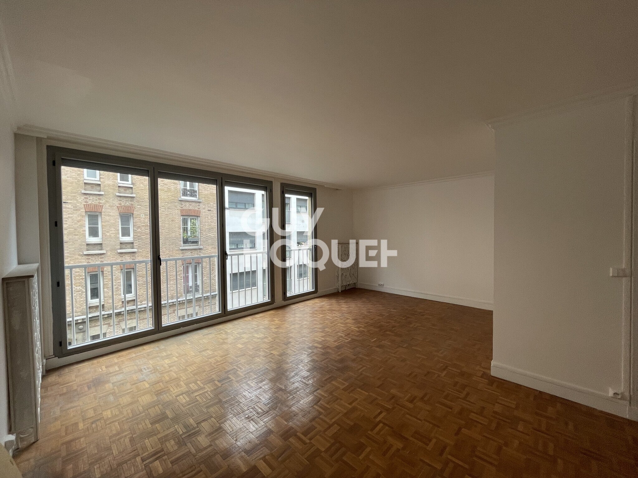 Appartement Rue des Moines à Paris