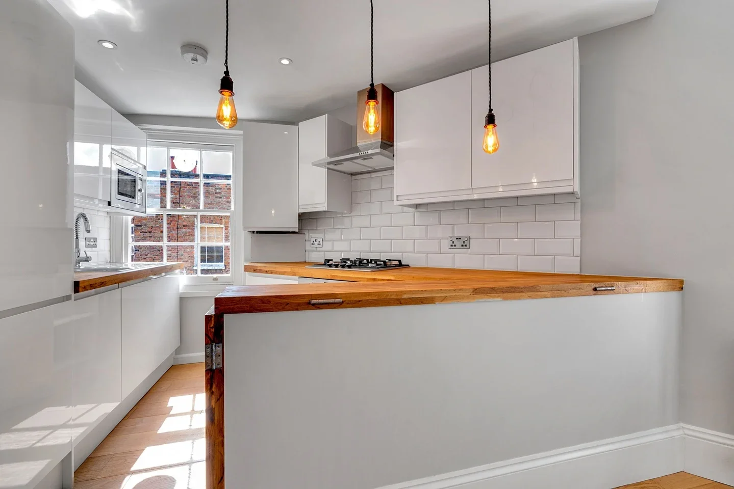 Flat Rawstorne Street in Greater London