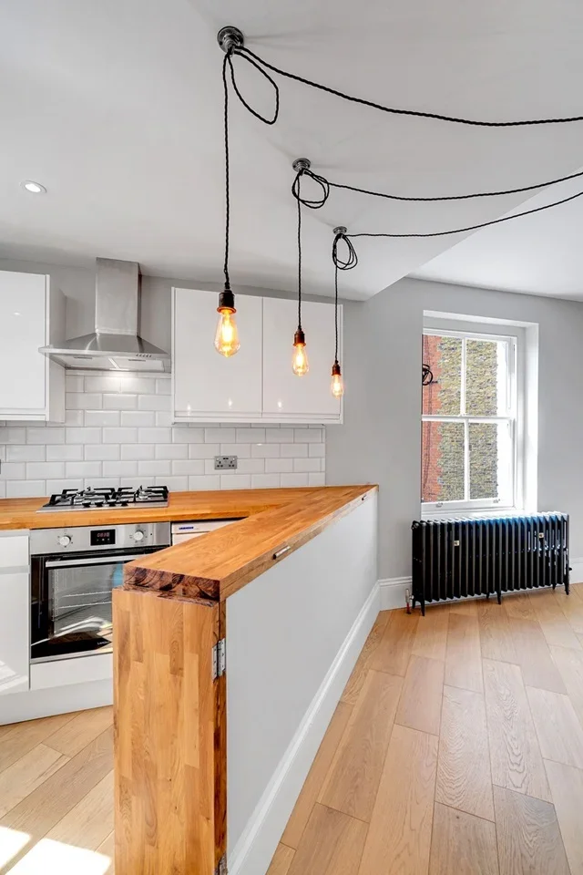 Flat Rawstorne Street in Greater London