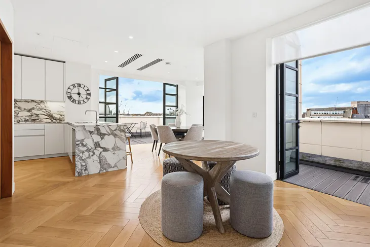 Flat Sherwood Street in City of Westminster