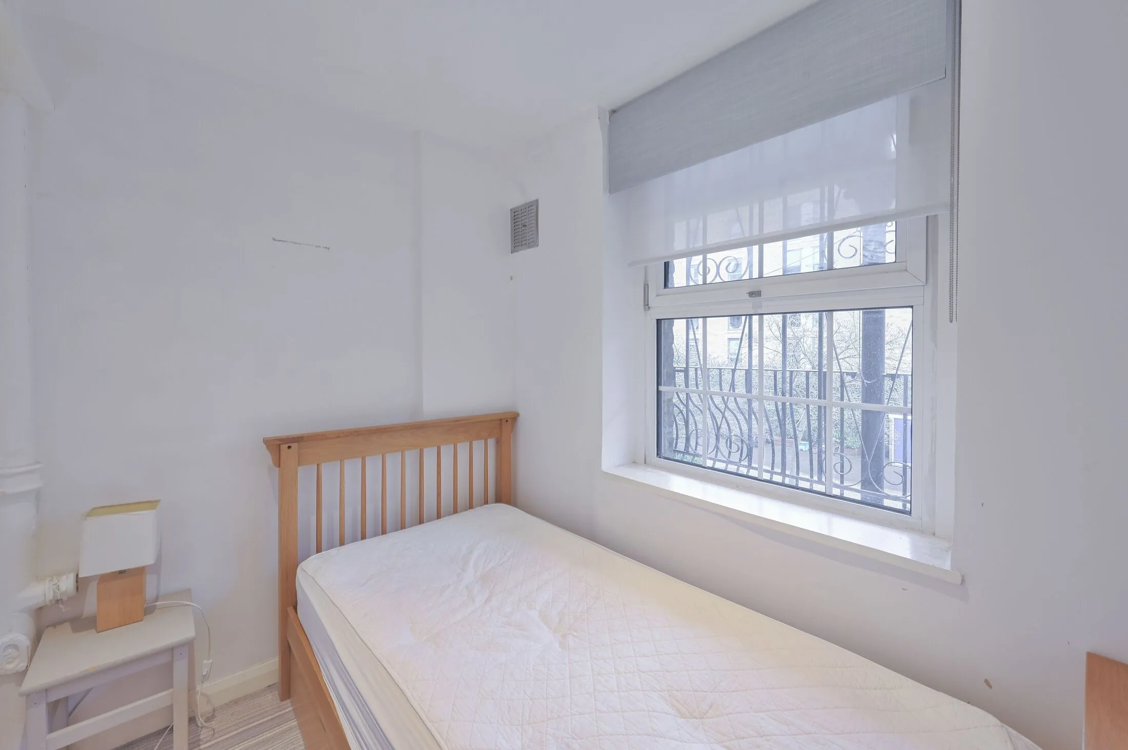 Flat Ebury Bridge Road in City of Westminster