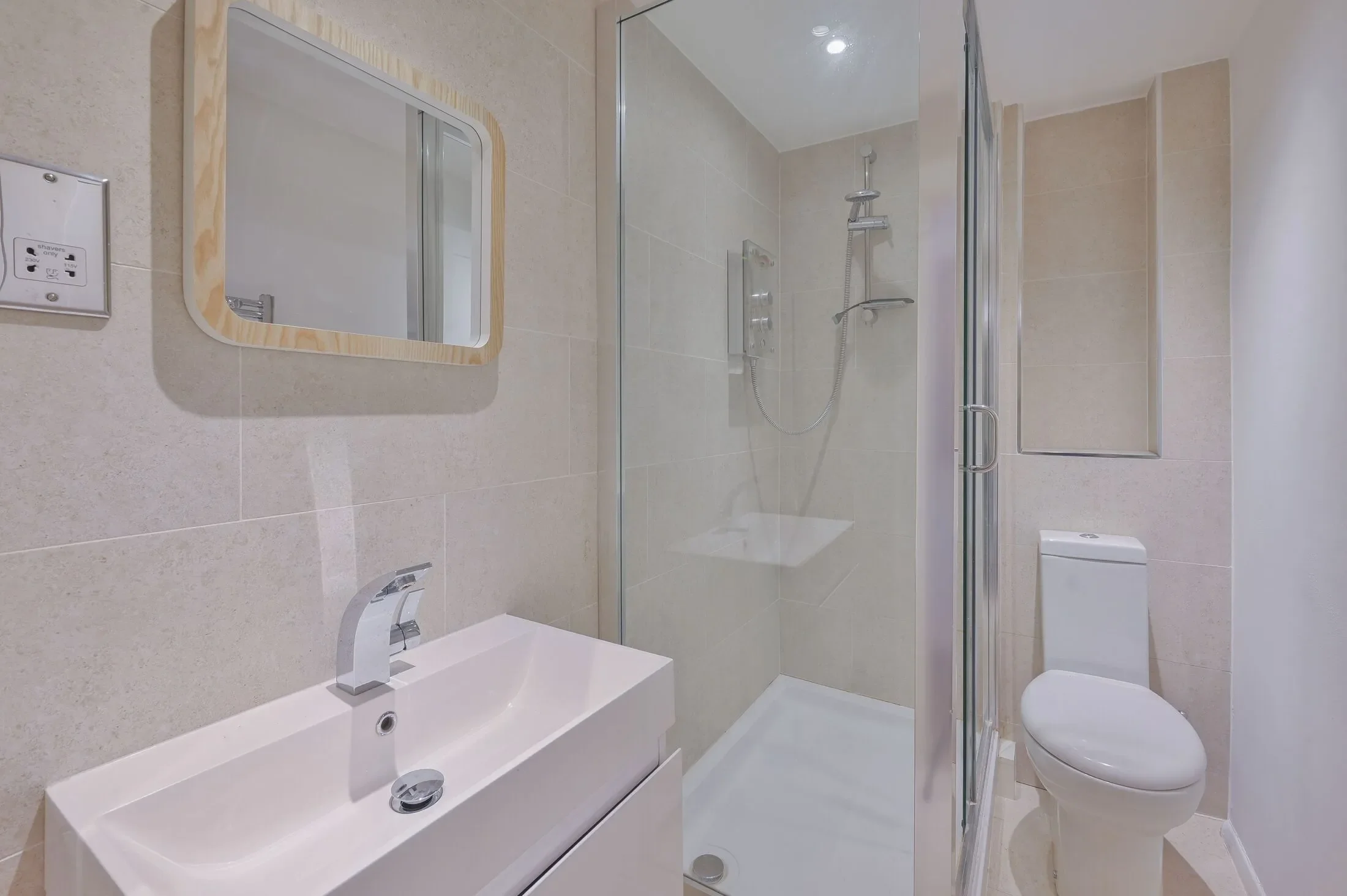 Flat Ebury Bridge Road in City of Westminster