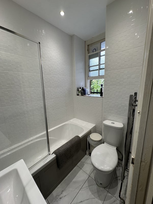 Room Maida Vale in City of Westminster