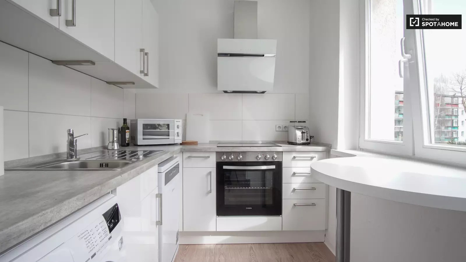 Wohnung Antwerpener Straße in Berlin