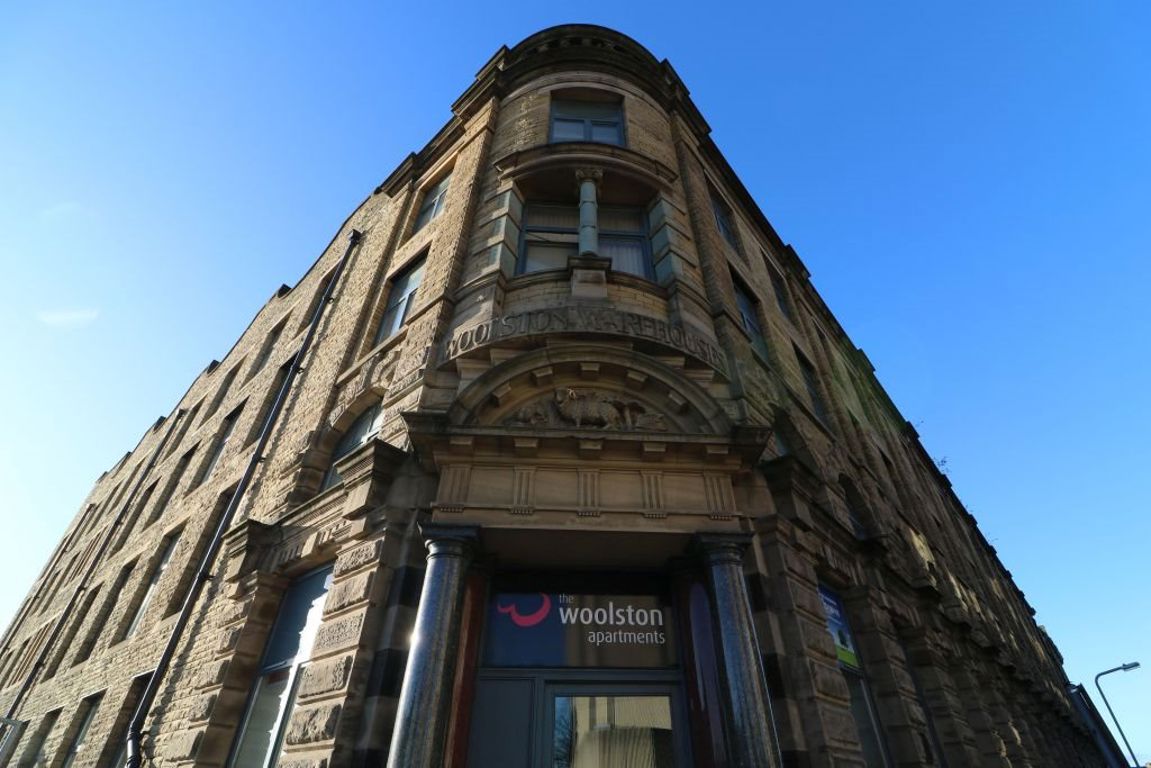 Flat Grattan Road in Bradford