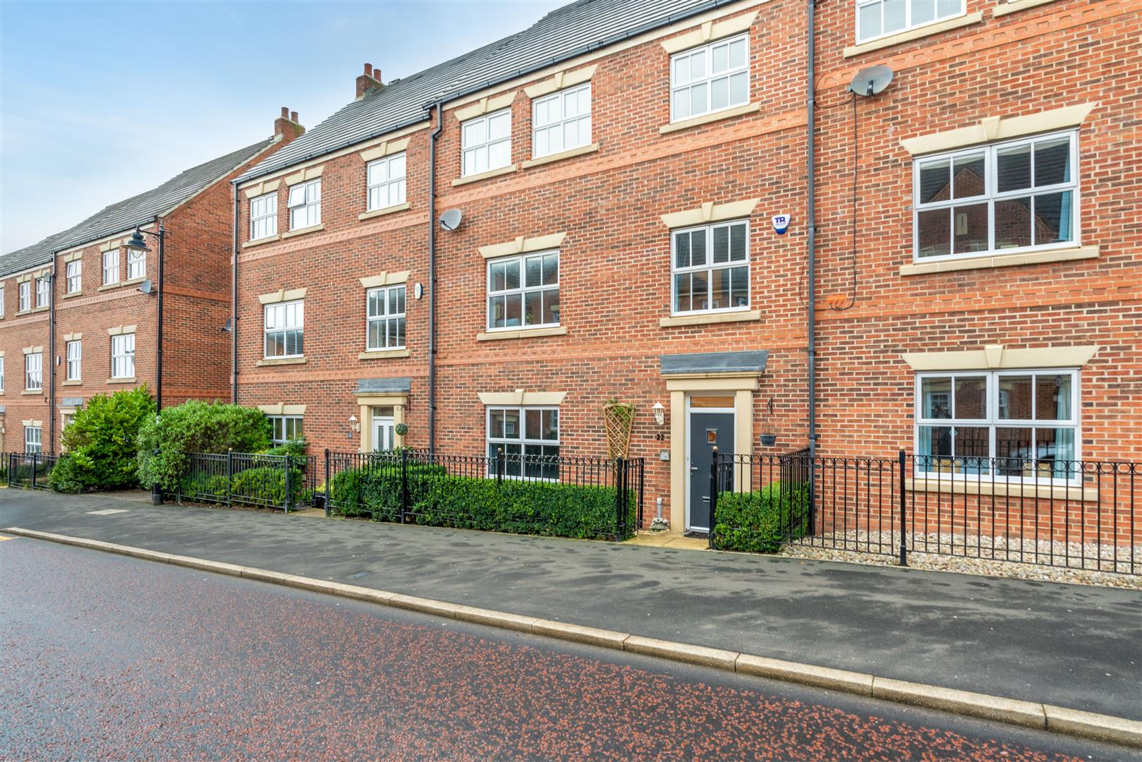House Featherstone Grove in Newcastle upon Tyne