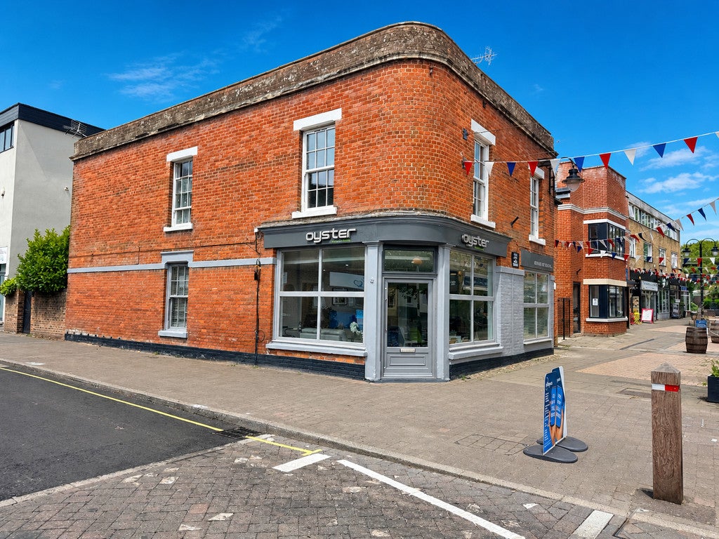 Flat Pylewell Road in Southampton