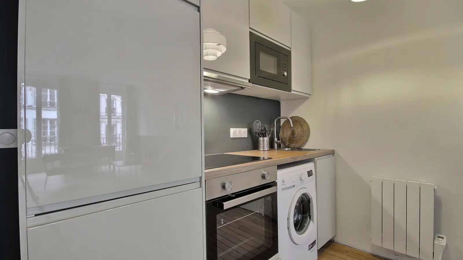 Flat Rue du Faubourg Saint-Martin in Paris